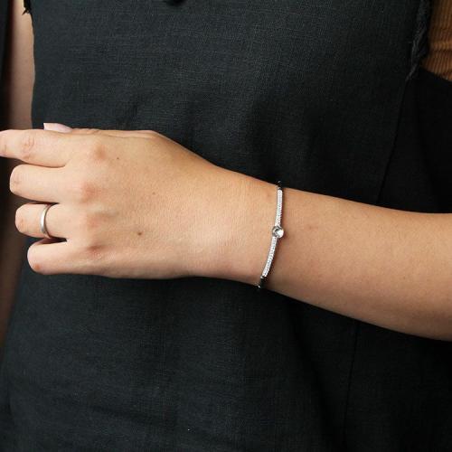 ＜アビステ＞ビジューブレスレット