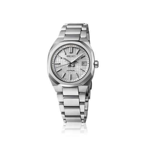 ＜セイコー＞アストロン ソーラー電波 NEXTERシリーズ SBXY099