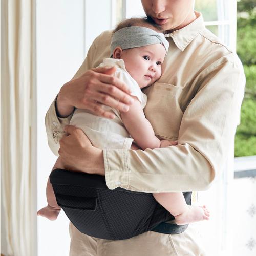 ＜Ergobaby＞Altaヒップシートキャリア