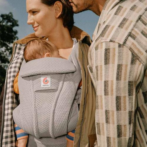 ＜Ergobaby＞OMNIDeluxeMesh