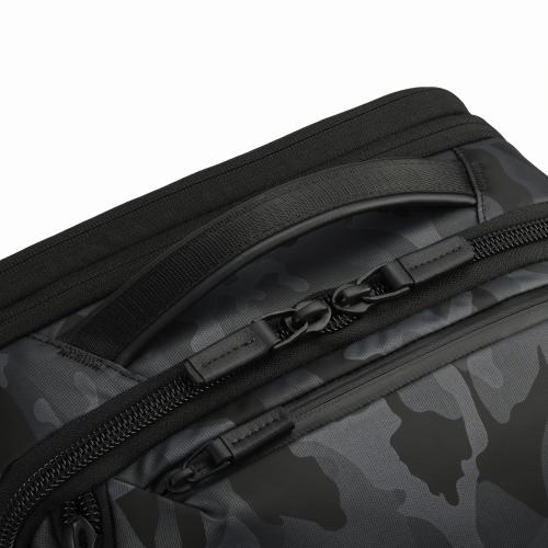 ＜ace.＞デュアルポーズLTD 17881 A4 18/23L エキスパンドビジネスリュック