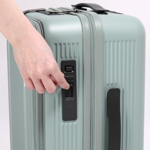 ＜BERMAS＞TRAVELSMART　フロントオープン37L　No.60550