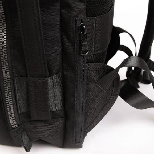 ＜PID＞軽量ビジネスリュック PAN206