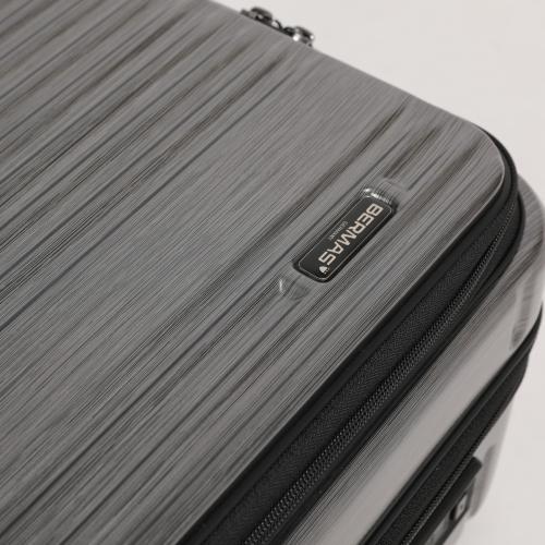 ＜BERMAS＞INTERCITY　フロントオープン　スクエア4輪33L　No.60523