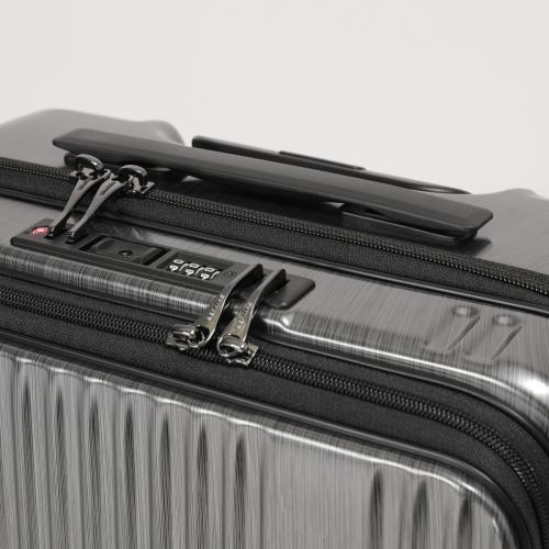 ＜BERMAS＞INTERCITY　フロントオープン　スクエア4輪33L　No.60523