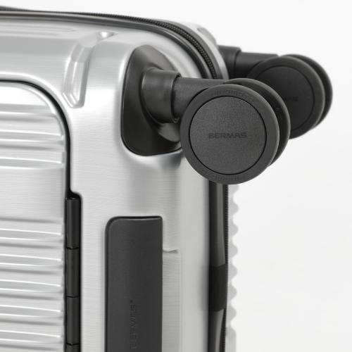 ＜BERMAS＞INTERCITYⅡPRO　ワンタッチフロントオープン36L　No.60566