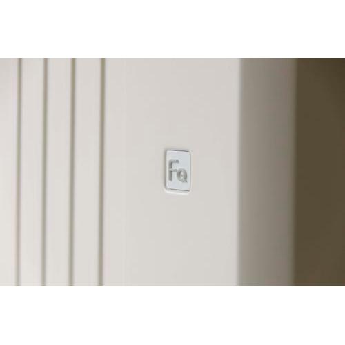 ＜フリクエンター＞リエーヴェ　4輪キャリーMフレーム型