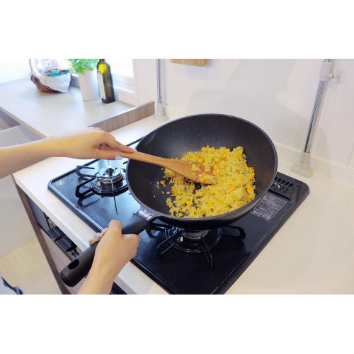 ＜LIV PLUS＞でかすぎる！ウォックパン　ガス火　30cm