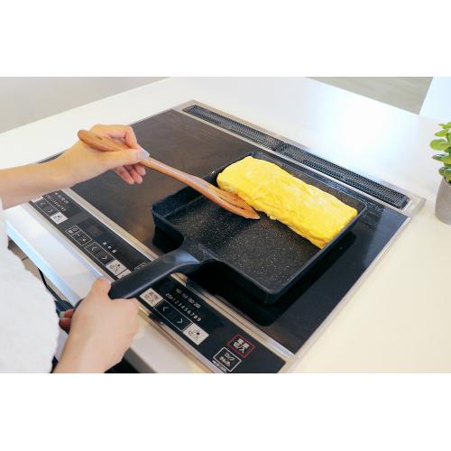 ＜LIV PLUS＞でかすぎる！エッグパン　IH　23×25cm