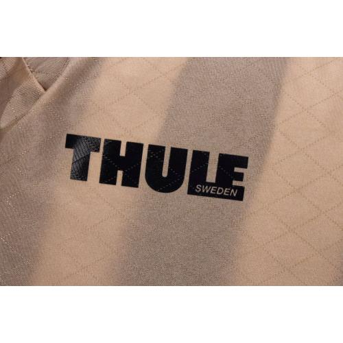 ＜THULE＞コンプレッションパッキングキューブ M ジェントルベージュ