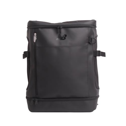 ＜newbalance＞2層式BOXリュック AC49470