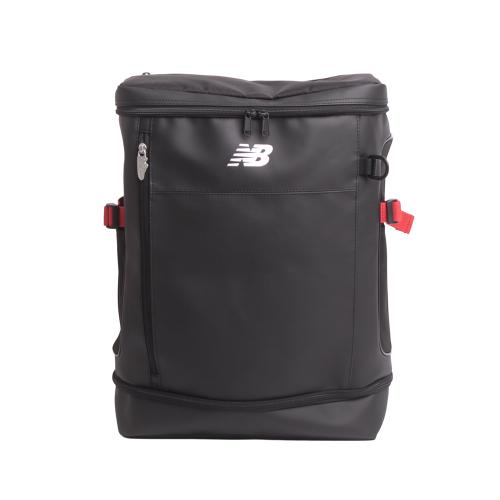 ＜newbalance＞2層式BOXリュック AC49470
