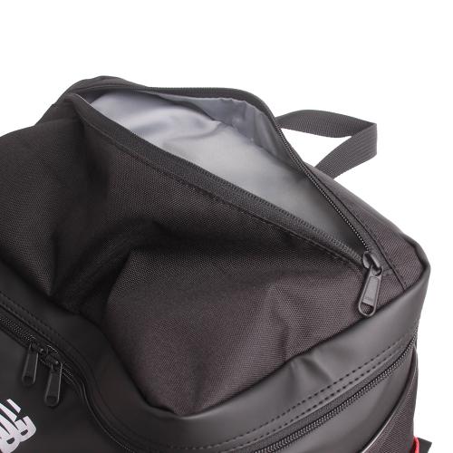 ＜newbalance＞2層式BOXリュック AC49470