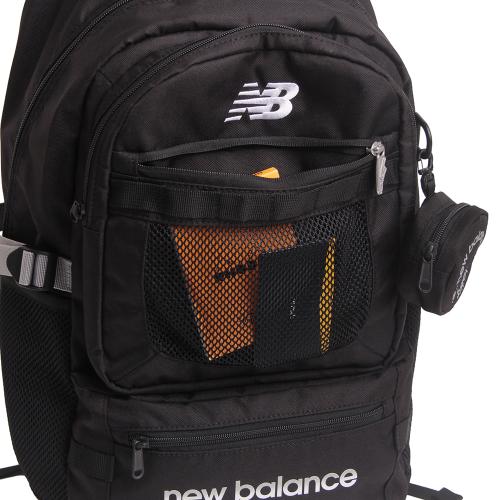＜newbalance＞ポーチ付きリュック AC13490