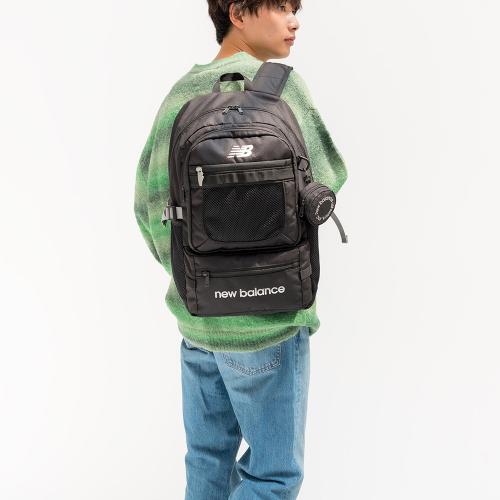 ＜newbalance＞ポーチ付きリュック AC13490