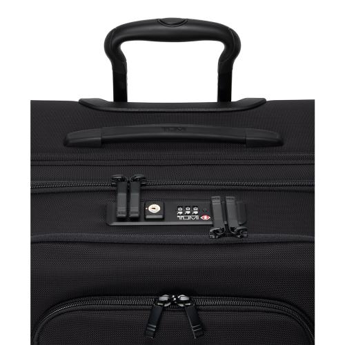 ＜TUMI＞TUMI ALPHA ミディアム・デュアル・アクセス・エクスパンダブル・チェックイン