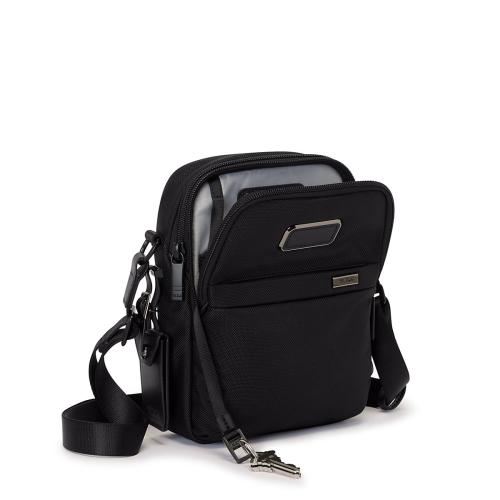 ＜TUMI＞TUMI ALPHA スモール・クロスボディ