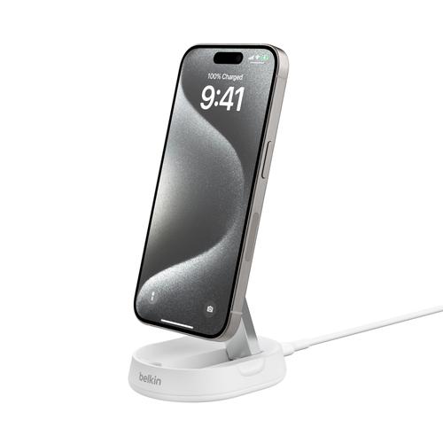 ＜Belkin＞Belkin Qi2 折りたたみ式充電スタンド　ホワイト