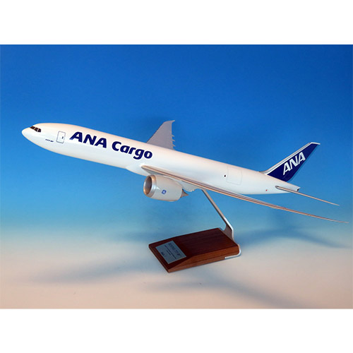 NH00113 1:100 777-8F ANA CARGO デスクトップモデル