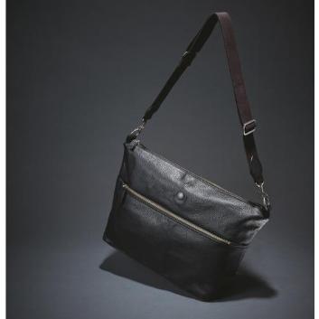 【美品】ANA × ear 2wayバッグ　ショルダーANAmaison 美品】ANA × ear 2wayバッグ ショルダーANAmaison