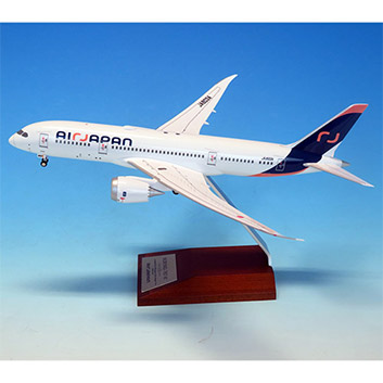 1：200 BOEING 787-8 JA803A Air JAPAN 新塗装 完成品 | ANA