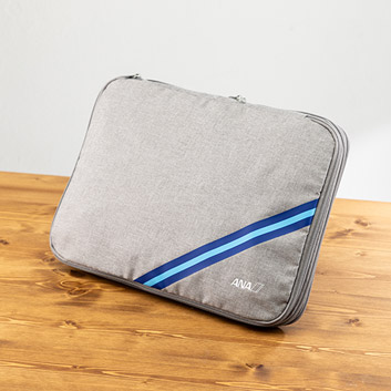 ANAオリジナル＞ユニフォームコレクション (CA) 圧縮ポーチ M | ANA