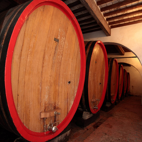 ＜アヴィニョネージ＞アヴィニョネージ・ヴィーノ・ノビレ・ディ・モンテプルチャーノ【2019】（赤ワイン）