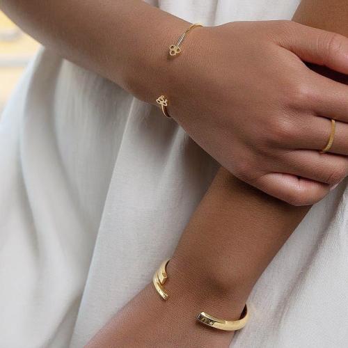 ＜スクルツナ＞Icon cuffブレスレット