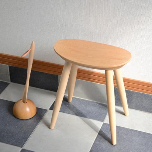 ＜cosineコサイン＞エントランススツール メープル