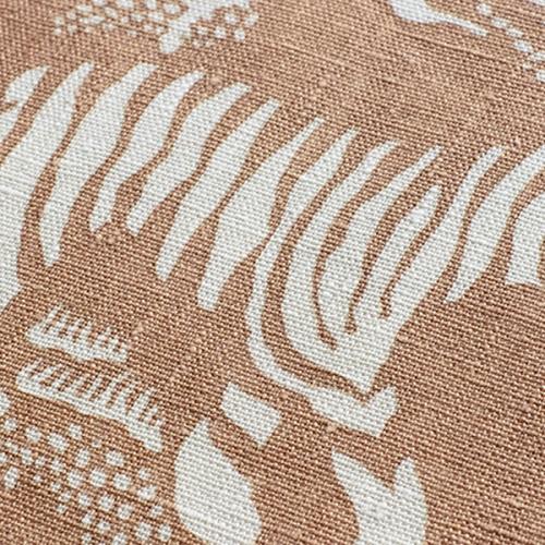 ＜リトルファント＞クッション50×50cm（中材込）Wild at heart テラコッタ