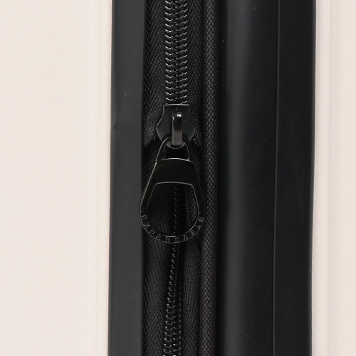 【ANAオリジナル】エキスパンダブル機能付きオリジナルキャリーケース（ANAロゴプレート付き）