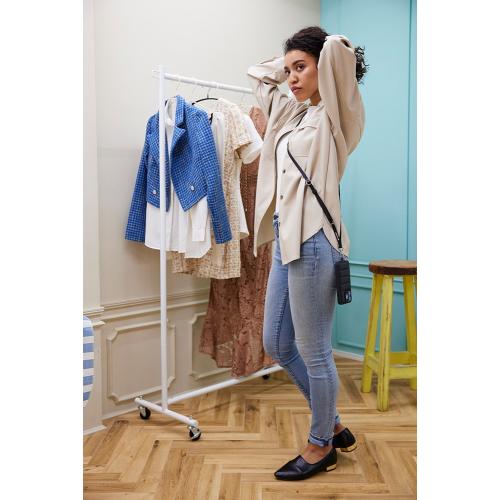 【ANAオリジナル】飛行機チャーム付き スマホショルダーストラップ