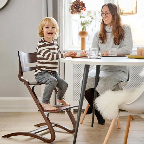 ＜Leanderリエンダー＞ハイチェア