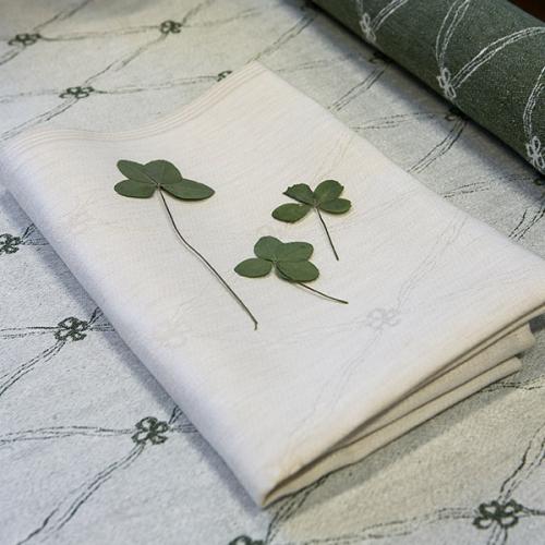 ＜クラスボルス＞クローバー　リネンクロス2枚セット