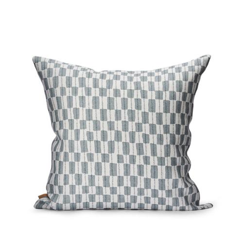 ＜リトルファント＞クッション50×50cm（中材込）グスタフ　ブルー