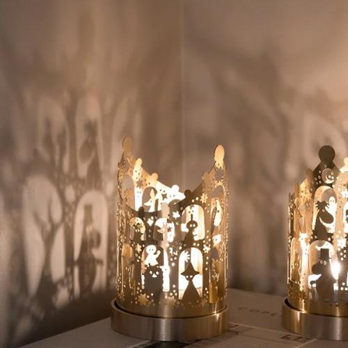 ＜スクルツナ＞ムーミンコレクション　ムーミンハウスランタンS