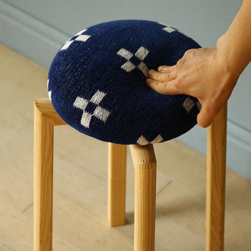 ＜クリッパン＞スツール　ヒツジ　Mサイズ