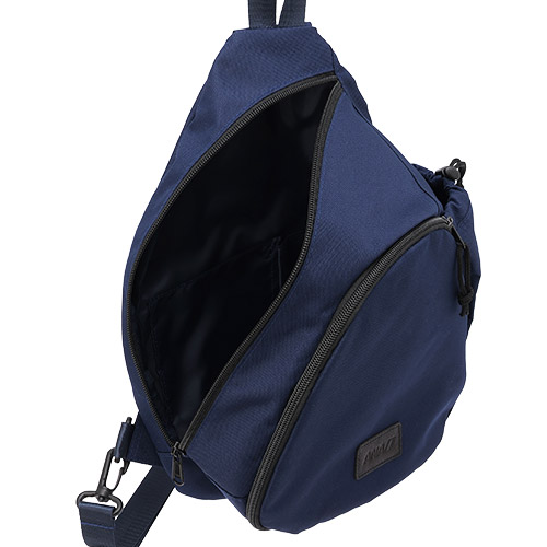 【ANAオリジナル】オリジナルネイビーボディバッグ　with　ANAセレクションオリジナルフライトタグ