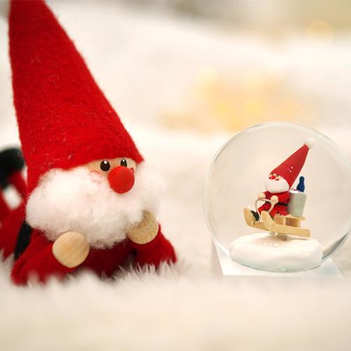 ＜Nordika Nisse＞ノルディカニッセ miniスノードーム  そりに乗ったサンタ