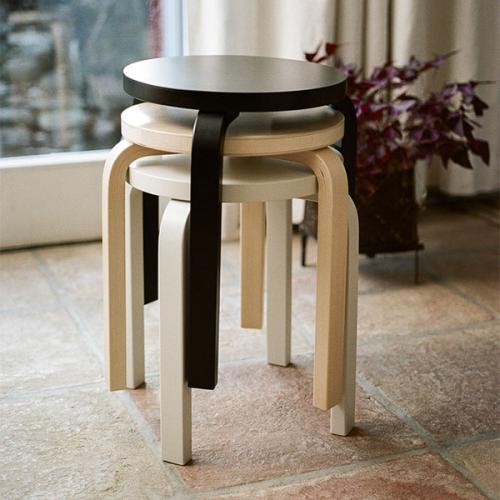 ＜Artek＞フィンランド アルテック スツール E60 4本脚 (ナチュラル)