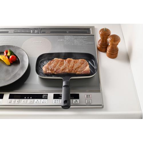 【タカシマヤセレクト】＜Leye＞コンパクトおさかなロースター